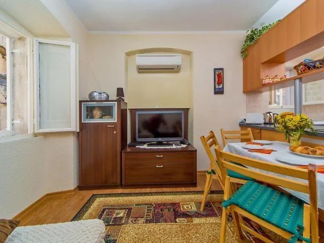 Maru - Two Bedroom With View A4 דוברובניק